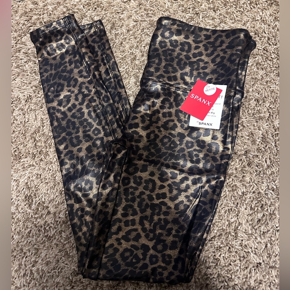 SPANX Leopard Leggings